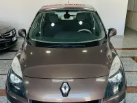 Usata Renault Scénic III Luxe 110 CV (80 kW) 2010 Marrone Monovolume