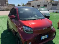 Usata Smart ForTwo Coupé Pulse 41 kW (56 CV) 2021 Rosso Utilitaria