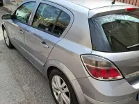 Usata Opel Astra 90 CV (66 kW) 2008 Grigio Berlina