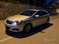 usata Opel Astra GTC 1.7 CDTI 101CV 3 porte