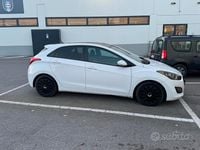 Usata Hyundai i30 90 CV (66 kW) 2013 Bianco Berlina