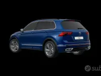 Usata VW Tiguan R-line 150 CV (110 kW) 2023 Blu/azzurro SUV