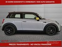 Usata Mini Cooper SE Classic 135 kW (184 CV) 2021 Grigio Utilitaria