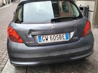 Usata Peugeot 207 70 CV (51 kW) 2007 Grigio Berlina