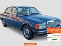 Usata Mercedes 200 108 CV (79 kW) 1980 Berlina
