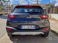 Usata Kia Stonic 120 CV (88 kW) 2019 Grigio SUV