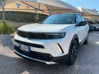 Usata Opel Mokka 101 CV (74 kW) 2021 Bianco SUV