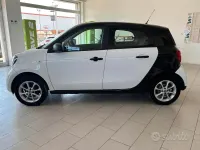 Usata Smart ForFour Passion 71 CV (52 kW) 2019 Bianco Utilitaria