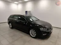 Usata VW Passat 122 CV (89 kW) 2024 Nero Station wagon