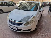 Usata Opel Corsa 75 CV (55 kW) 2008 Bianco Utilitaria