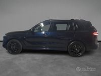 Usata BMW X7 M Sport 340 CV (250 kW) 2025 Nero / metallizzato SUV