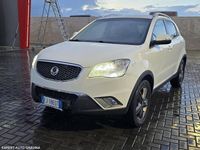 Usata Ssangyong (KGM) Korando 175 CV (128 kW) 2012 Bianco SUV