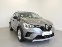 Usata Renault Captur Intens 95 CV (69 kW) 2021 Grigio SUV