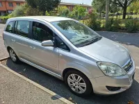Usata Opel Zafira Edition 116 CV (85 kW) 2008 Argento Monovolume