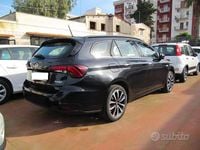 Usata Fiat Tipo Easy 120 CV (88 kW) 2019 Nero Station wagon