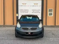 Usata Kia Venga 90 CV (66 kW) 2011 Grigio Utilitaria