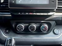 Usata Renault Trafic 150 CV (110 kW) 2023 Grigio Monovolume