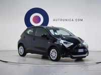 Usata Toyota Aygo Connect Style 72 CV (52 kW) 2019 Nero Utilitaria