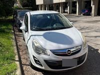 Usata Opel Corsa 75 CV (55 kW) 2012 Bianco Utilitaria