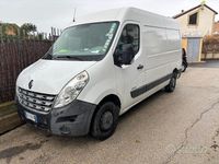 Begagnad Renault Master 2012 Vit Sedan