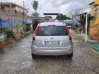 Usata Ford Fiesta Ghia 75 CV (55 kW) 2008 Utilitaria