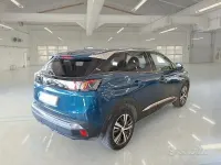 Usata Peugeot 3008 Allure 130 CV (95 kW) 2022 Bluazzurro SUV
