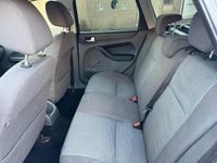 Usata Ford Focus S 110 CV (80 kW) 2007 Grigio Station wagon
