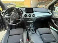 Usata Mercedes B180 2018 Grigio Utilitaria