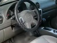 Usata Jeep Cherokee 163 CV (119 kW) 2009 Nero SUV