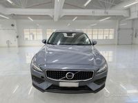 Usata Volvo V60 CC Ultimate 197 CV (144 kW) 2022 Grigio Station wagon