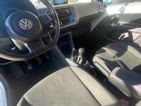 Begagnad VW up! 60 HK (44 kW) 2017 Vit Halvkombi