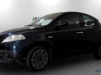 Usado Lancia Ypsilon Gold 69 HP (50 kW) 2021 Azul Citadino