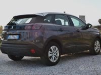 Usata Peugeot 3008 Business-Line 131 CV (96 kW) 2021 Grigio SUV