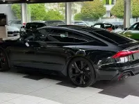 Usata Audi RS7 Ambiente 600 CV (441 kW) 2024 Nera mito Utilitaria