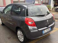 Usata Renault Clio II 75 CV (55 kW) 2007 Berlina