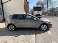Usata VW Golf VII Cup 110 CV (80 kW) 2014 Limestone grey metallic Utilitaria
