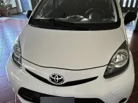 Usata Toyota Aygo Connect Style 68 CV (50 kW) 2014 Bianco Utilitaria