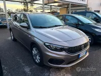 Usata Fiat Tipo Mirror 95 CV (69 kW) 2017 Beige Station wagon