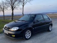 Usata Citroën Saxo 98 CV (72 kW) 2003 Argento Utilitaria