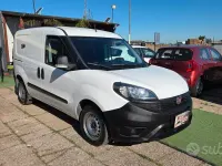 Usata Fiat Doblò S 105 CV (77 kW) 2022 Bianco Monovolume