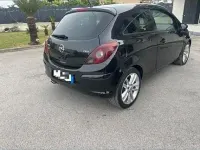 Usata Opel Corsa 75 CV (55 kW) 2009 Nero Utilitaria