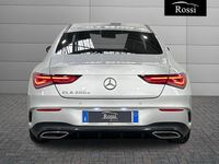 Usata Mercedes CLA200 Premium 150 CV (110 kW) 2019 Grigio chiaro metallizzato Coupé