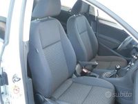 Usata VW Golf VI 105 CV (77 kW) 2011 Utilitaria