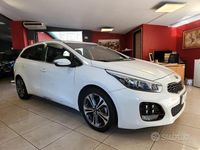 Begagnad Kia Ceed 136 HK (100 kW) 2016 Vit Halvkombi