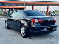 Usata VW Eos Edition 122 CV (89 kW) 2010 Nero Cabrio