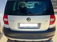 Usata Skoda Yeti Adventure 140 CV (102 kW) 2009 Grigio SUV