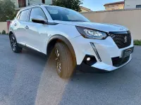 Usata Peugeot 2008 Allure 102 CV (75 kW) 2020 Bianco SUV