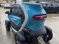 Usata Renault Twizy 80 kW (109 CV) 2021 Blu Utilitaria
