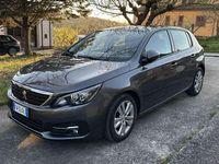 Usata Peugeot 308 Business-Line 120 CV (88 kW) 2018 Grigio Berlina
