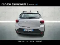 Usata Dacia Sandero Expression 100 CV (73 kW) 2023 Grigio chiaro Utilitaria